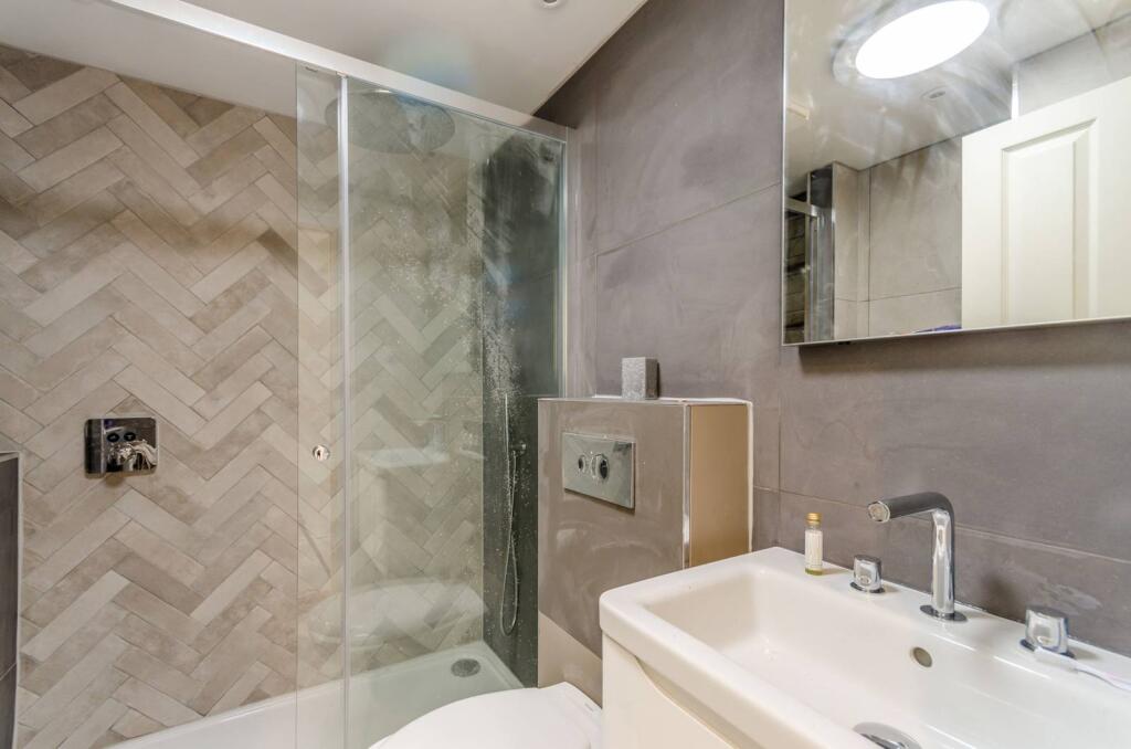 Main image of property: Chestnut Road, Raynes Park, London, SW20