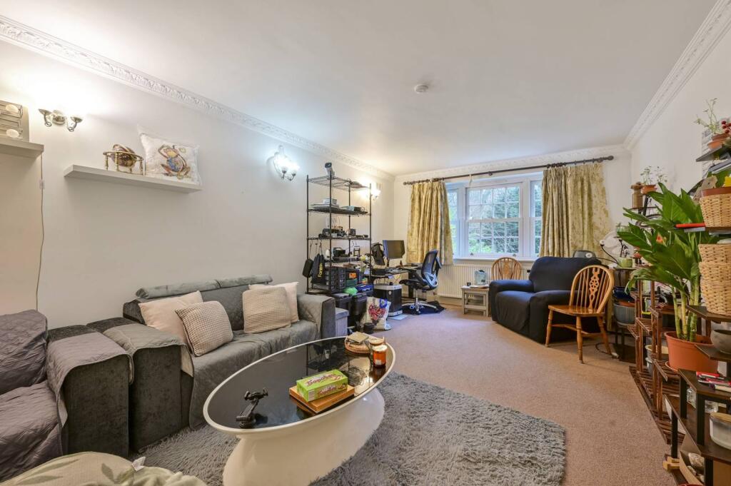 Main image of property: Wimbledon Park Side, Wimbledon Common, London, SW19