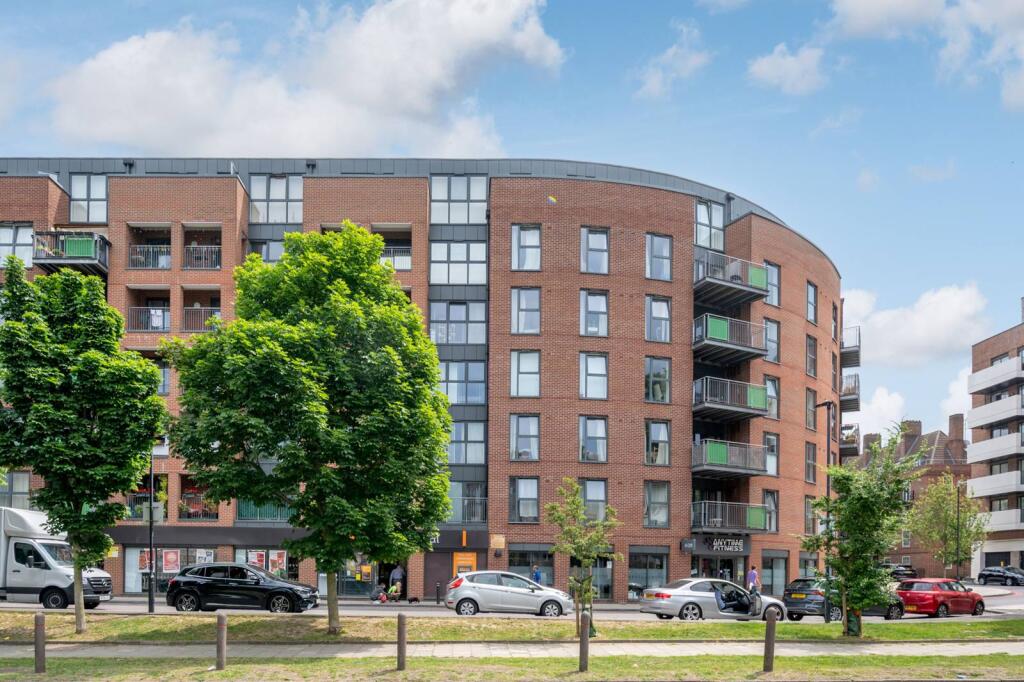 Main image of property: Mullins Place, Clapham Park, London, SW4