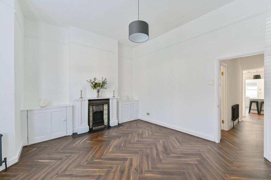 Main image of property: Thornbury Road, Clapham Park, London, SW2