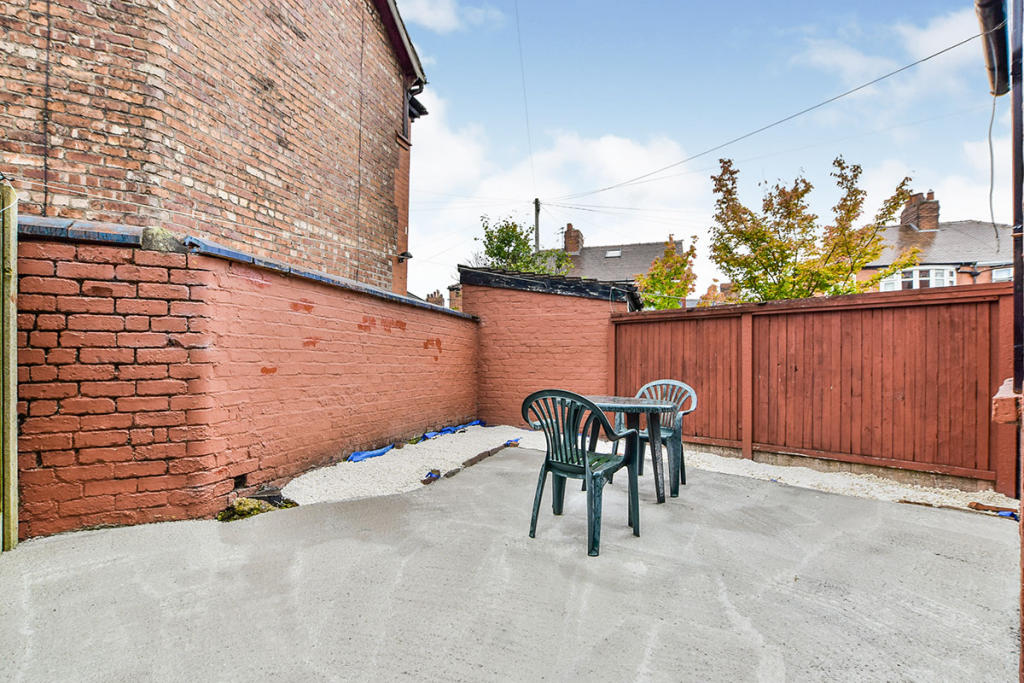 3 bedroom semidetached house for sale in Slade Lane, Manchester