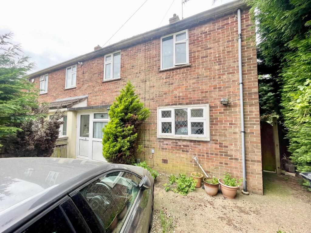 Main image of property: Poplar Avenue, Peterborough, Cambridgeshire, PE1