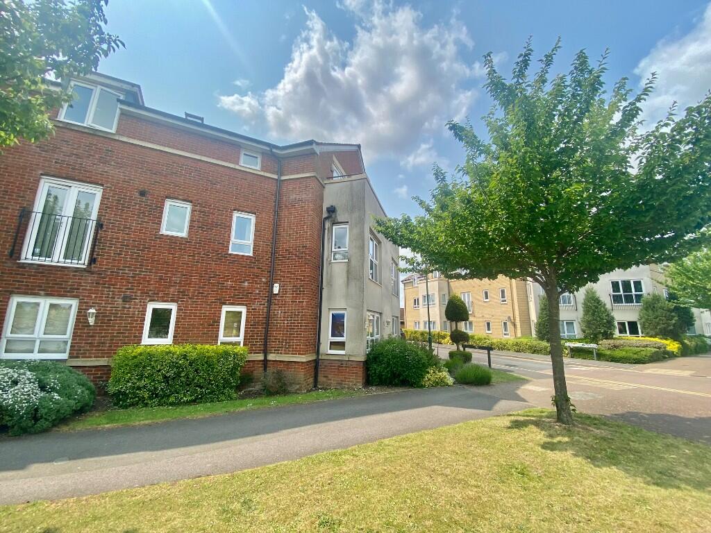 Main image of property: Mid Water Crescent, Hampton Vale, Peterborough, Cambridgeshire, PE7