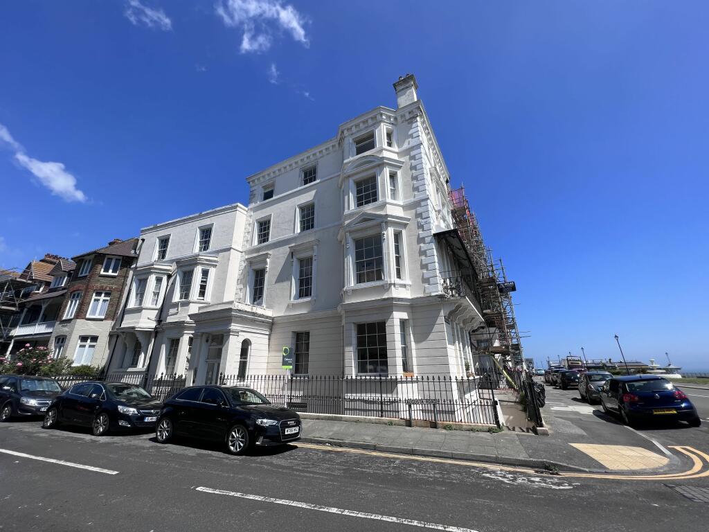 3 bedroom apartment for rent in Victoria Pararde, Ramsgate, CT11