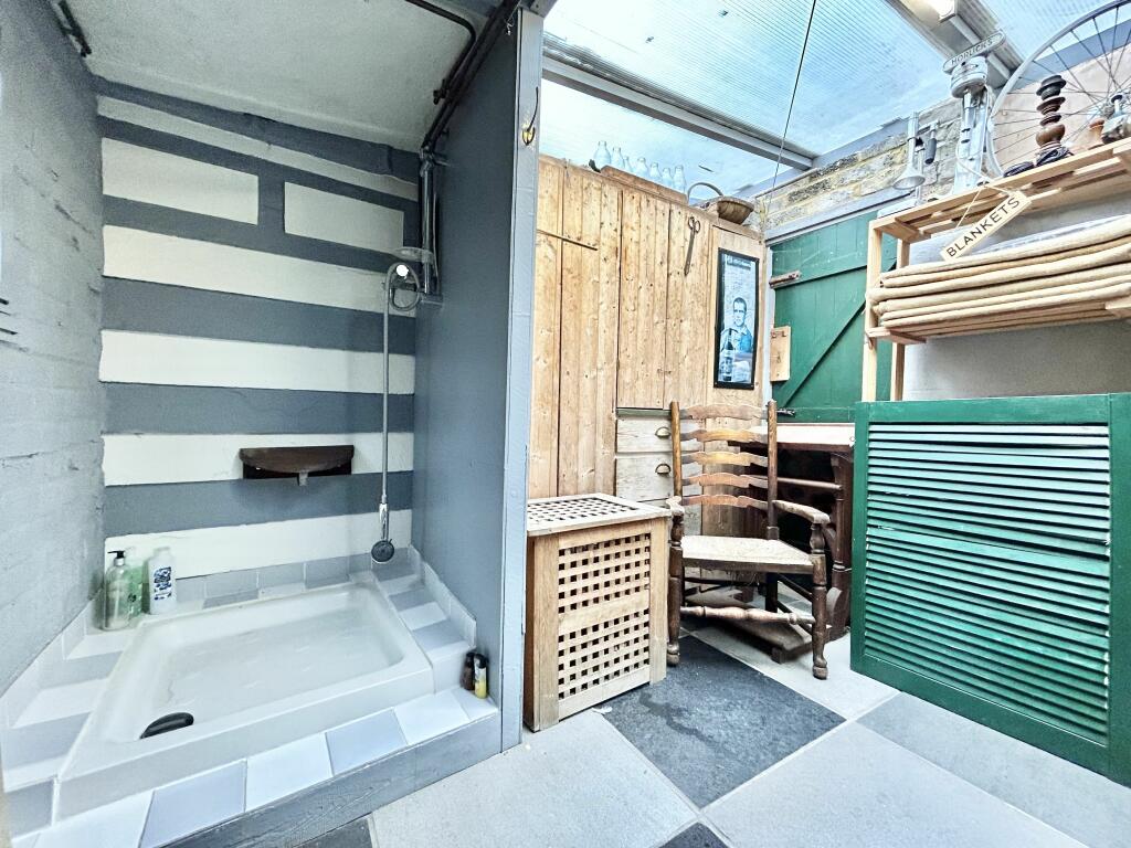 Additional property image - Caroline Square, Margate
