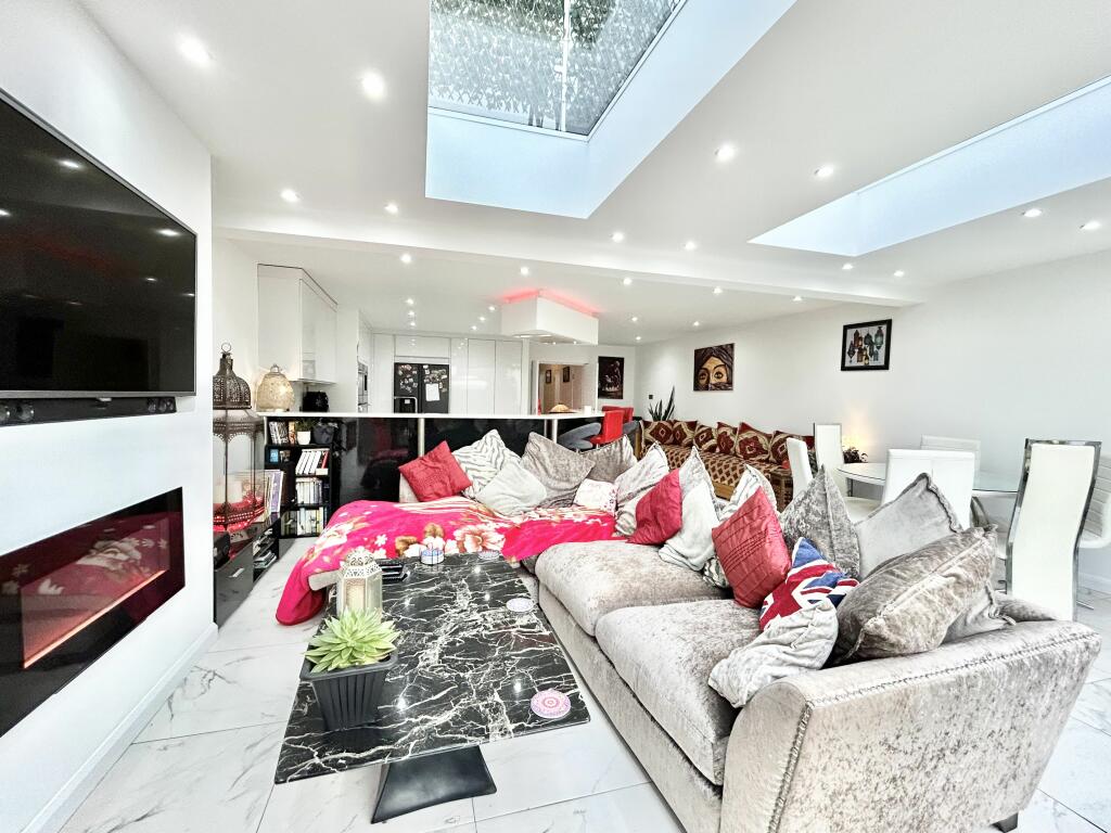 Additional property image - Westcliff Gardens, Westbrook