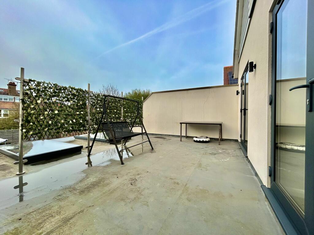 Additional property image - Westcliff Gardens, Westbrook