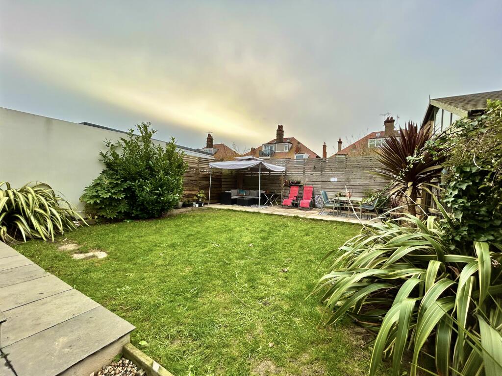 Additional property image - Westcliff Gardens, Westbrook