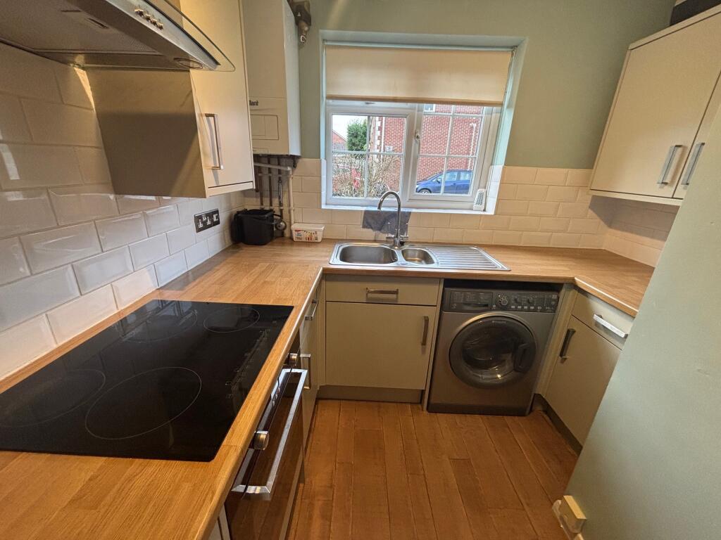 Additional property image - Crows Grove, Bradley Stoke, Bristol, BS32 0DA