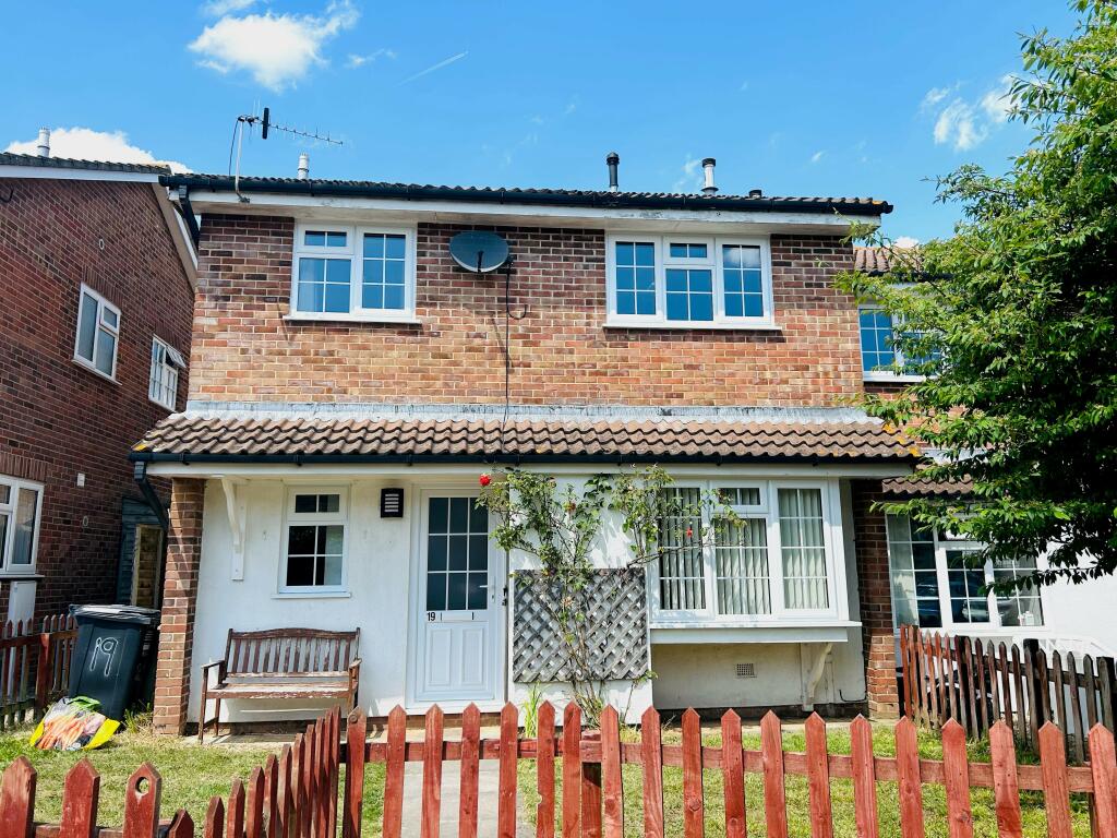 Main image of property: Bramley Close, Pill