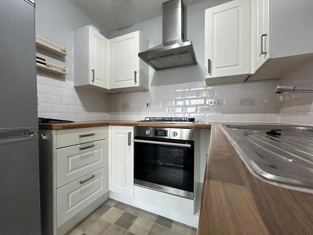 Main image of property: Kittiwake Drive, Portishead