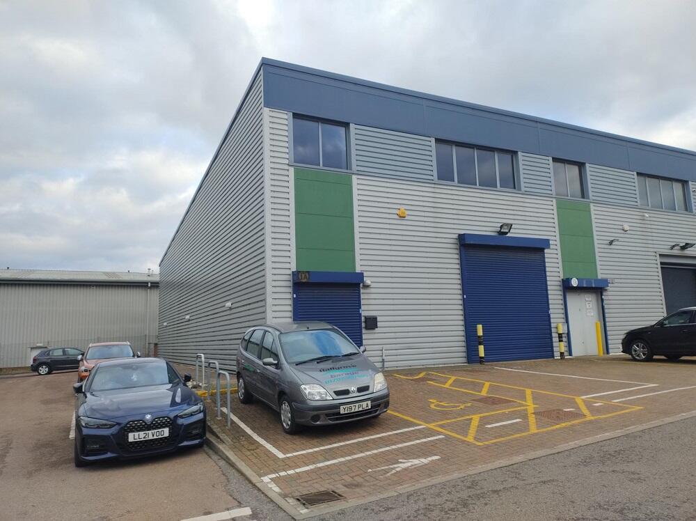Warehouse to lease in Unit 1A Chancerygate Business Centre, Tewin Road