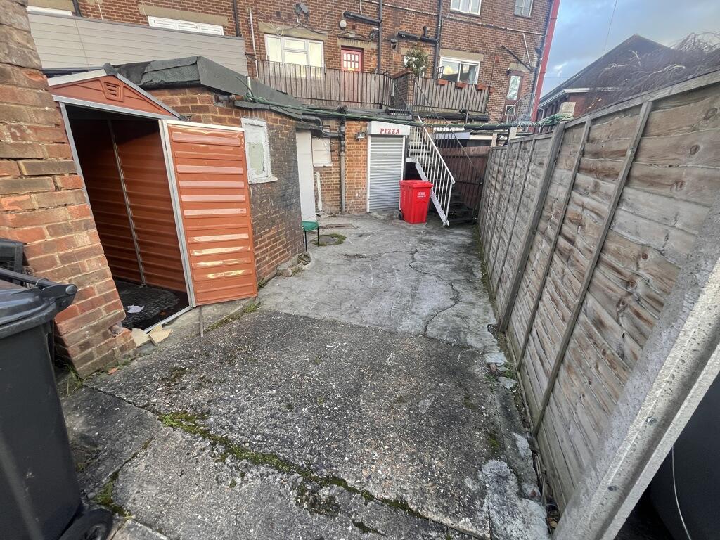 Additional property image - 29 Salisbury Square, Hatfield, Hertfordshire, AL9 5JD