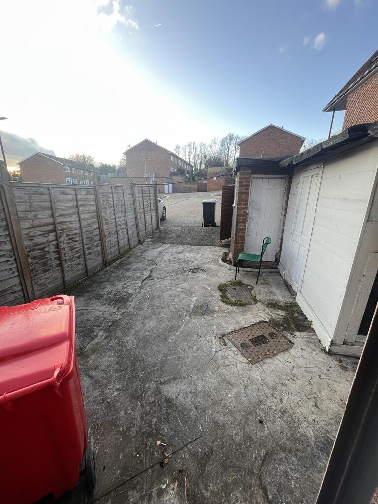 Additional property image - 29 Salisbury Square, Hatfield, Hertfordshire, AL9 5JD