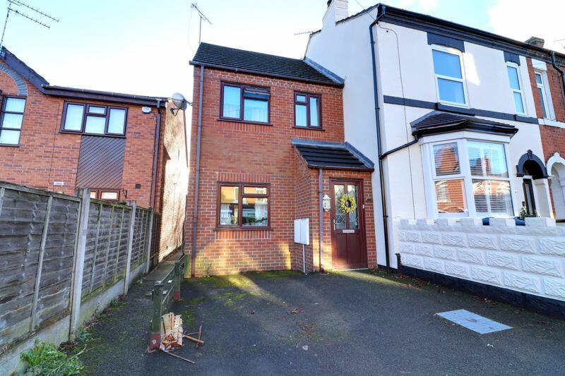 2 bedroom semidetached house for sale in Peel Terrace, Stafford