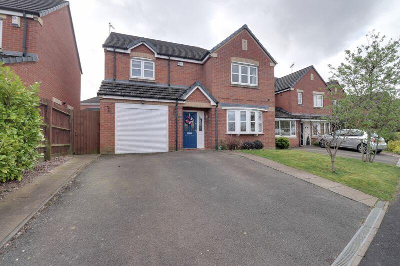 4 bedroom detached house for sale in Penzance Way, Saxonfields