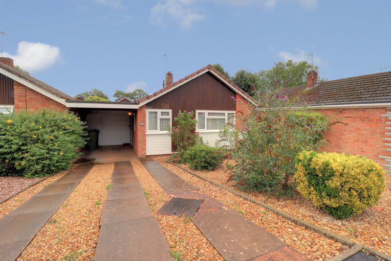 2 bedroom detached bungalow for sale in Underwood Close, Parkside