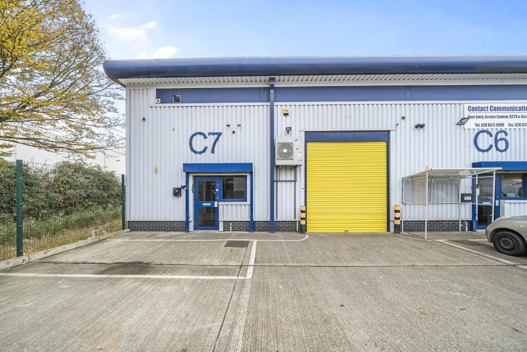 Additional property image - Oyo Business Units, Crabtree Manorway North, Belvedere, Kent, DA17