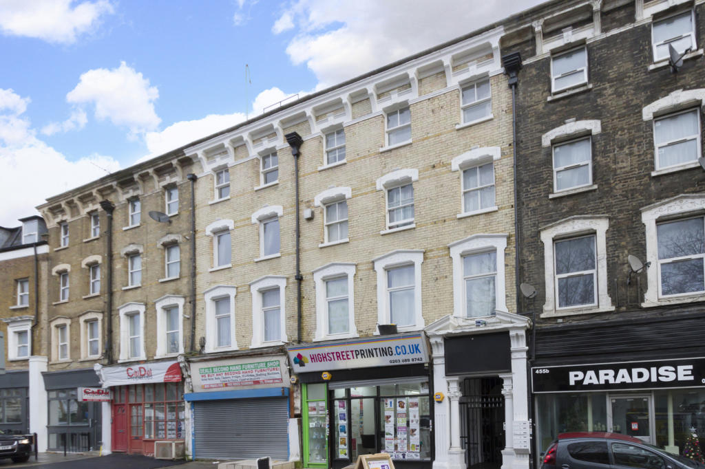1 bedroom apartment for sale in New Cross Road, SE14
