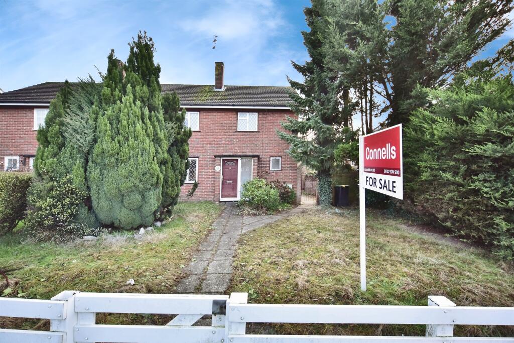 Main image of property: Fairfield Road, Borough Green, Sevenoaks