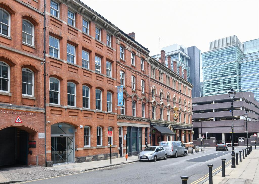 Main image of property: 172 Edmund Street, City Core, Birmingham, B3