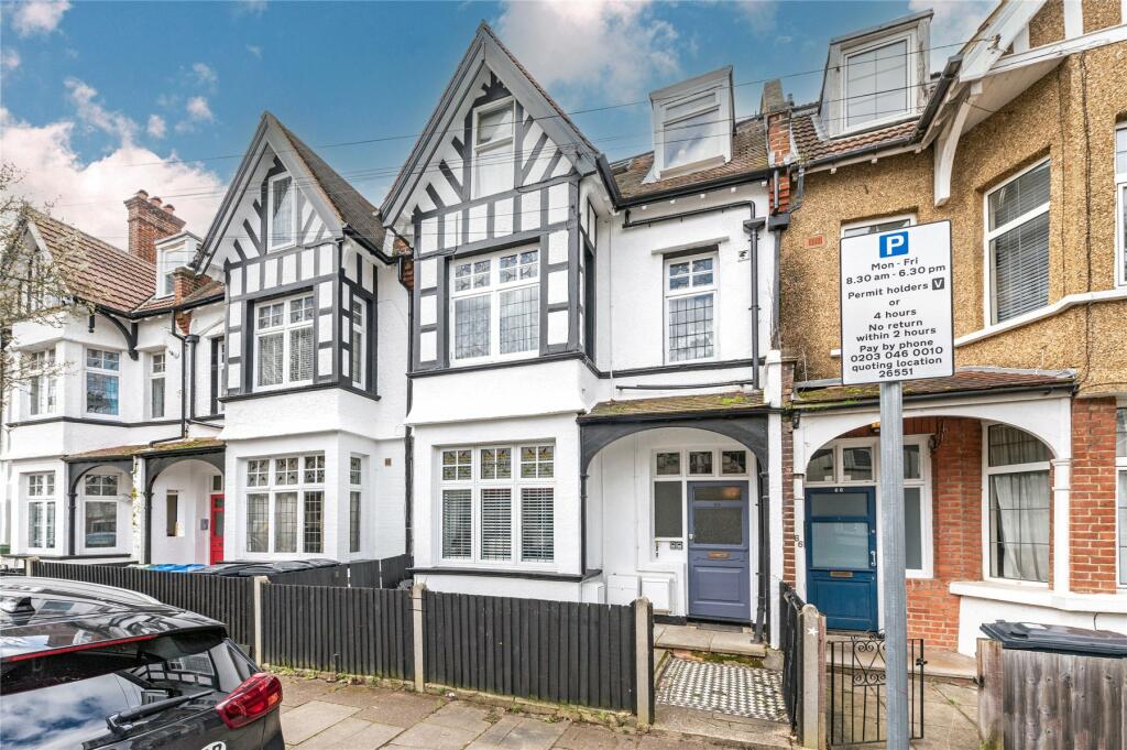 2 bedroom flat for sale in Guilford Avenue, Surbiton, KT5
