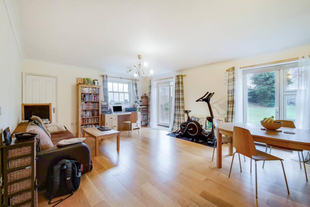 Main image of property: Borough Road, Isleworth, TW7