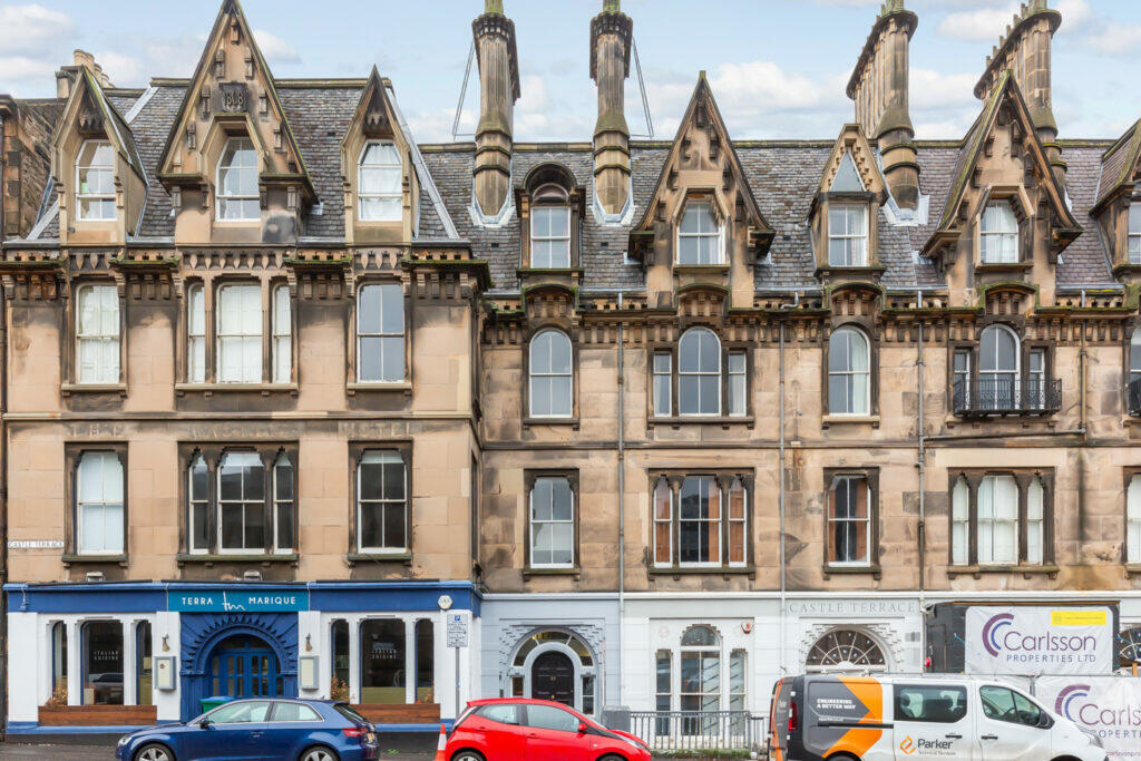3 bedroom flat for sale in 35 (3F1) Castle Terrace, Old Town, Edinburgh, EH1 2EL, EH1