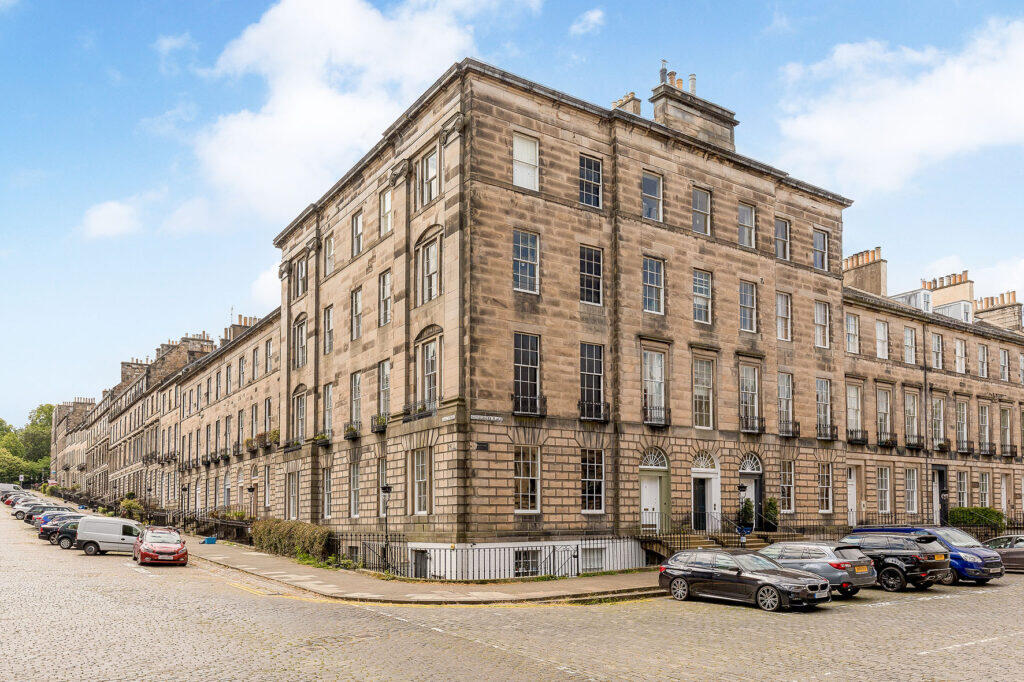 Main image of property: Top Flat Left, 3 Gloucester Place, New Town, Edinburgh, EH3 6EE