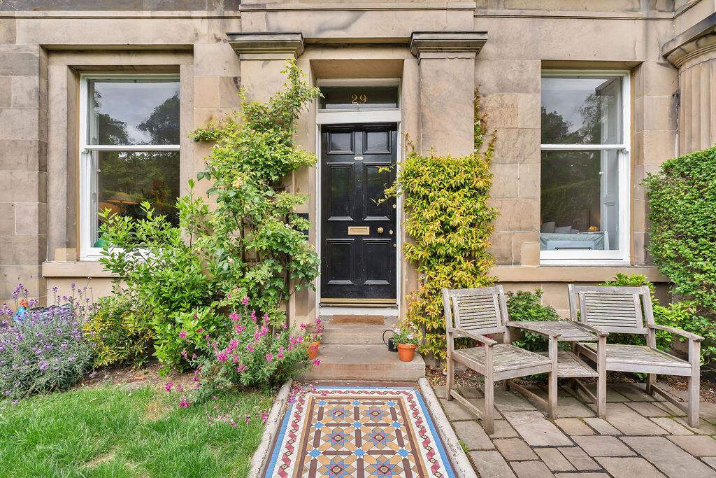 Main image of property: 29 Hillside Crescent, Hillside, Edinburgh, EH7 5EF