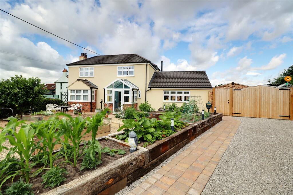Main image of property: Battle Green, Epworth, Lincolnshire, DN9