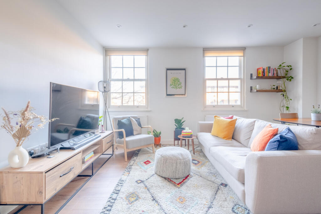 Main image of property: Hertford Road, London, N1