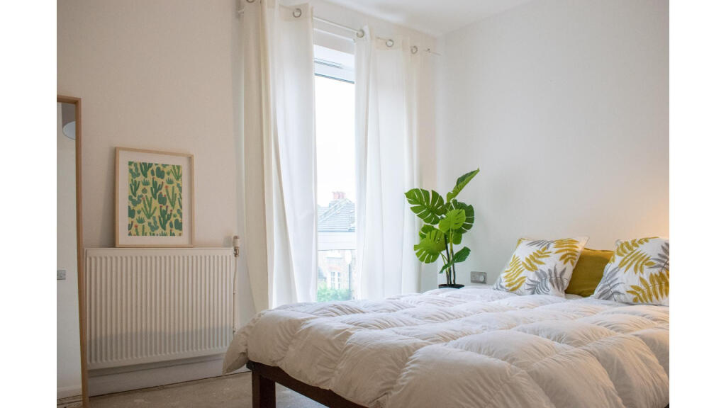 Main image of property: Geldeston Road, London, E5