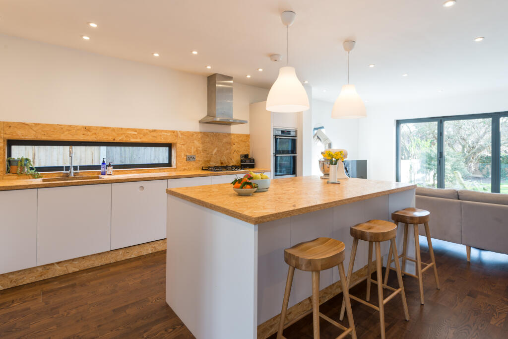 Additional property image - St. Marys Grove, Whitstable