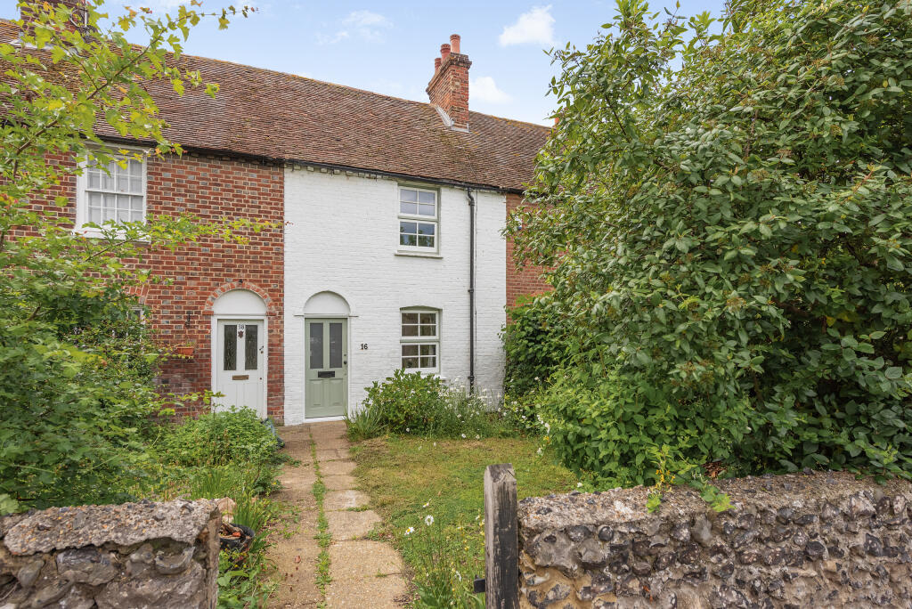 2 bedroom terraced house for sale in Borstal Hill, Whitstable, CT5