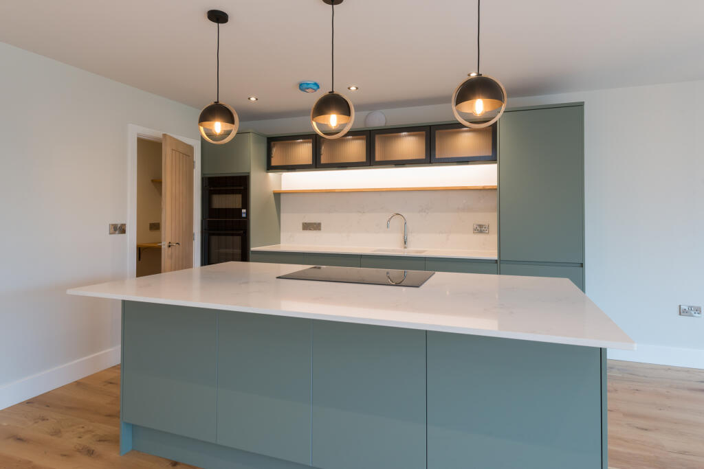 Additional property image - Macdonald Parade, Whitstable