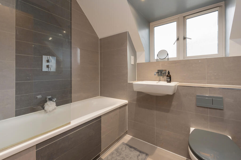 Additional property image - Barton Mews, Whitstable