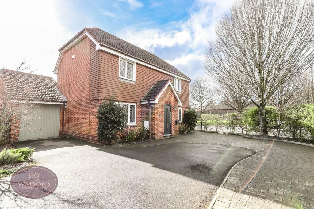 4 bedroom detached house for sale in Fowler Mews, Watnall, Nottingham, NG16