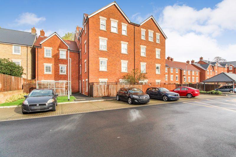 2 bedroom apartment for sale in De Montfort Place, Bedford, MK40 , MK40