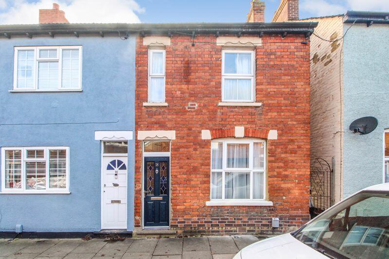 3 bedroom end of terrace house for sale in Salisbury Street, Bedford, MK41