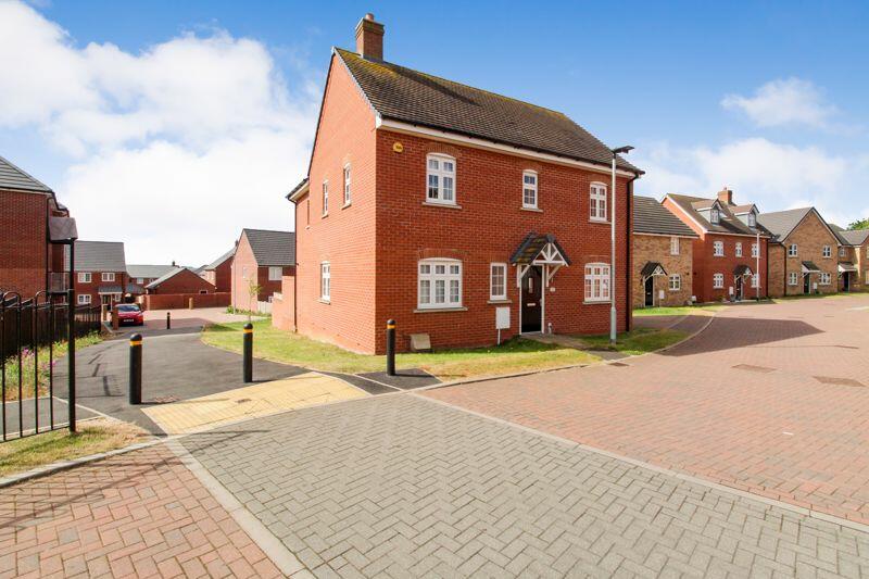 4 bedroom detached house for sale in Palstra, New Cardington, MK42