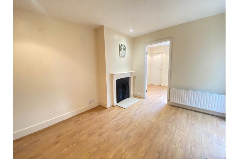 Main image of property: Victoria Road, Hendon, NW4