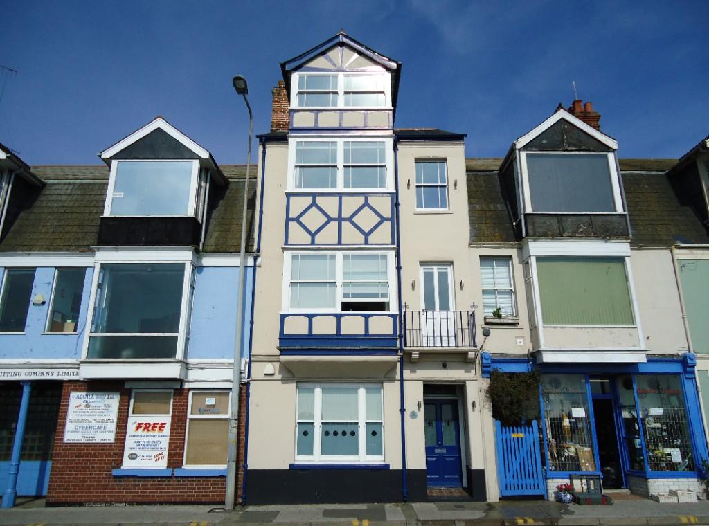 Main image of property: Waveney Road, Lowestoft, Suffolk, NR32