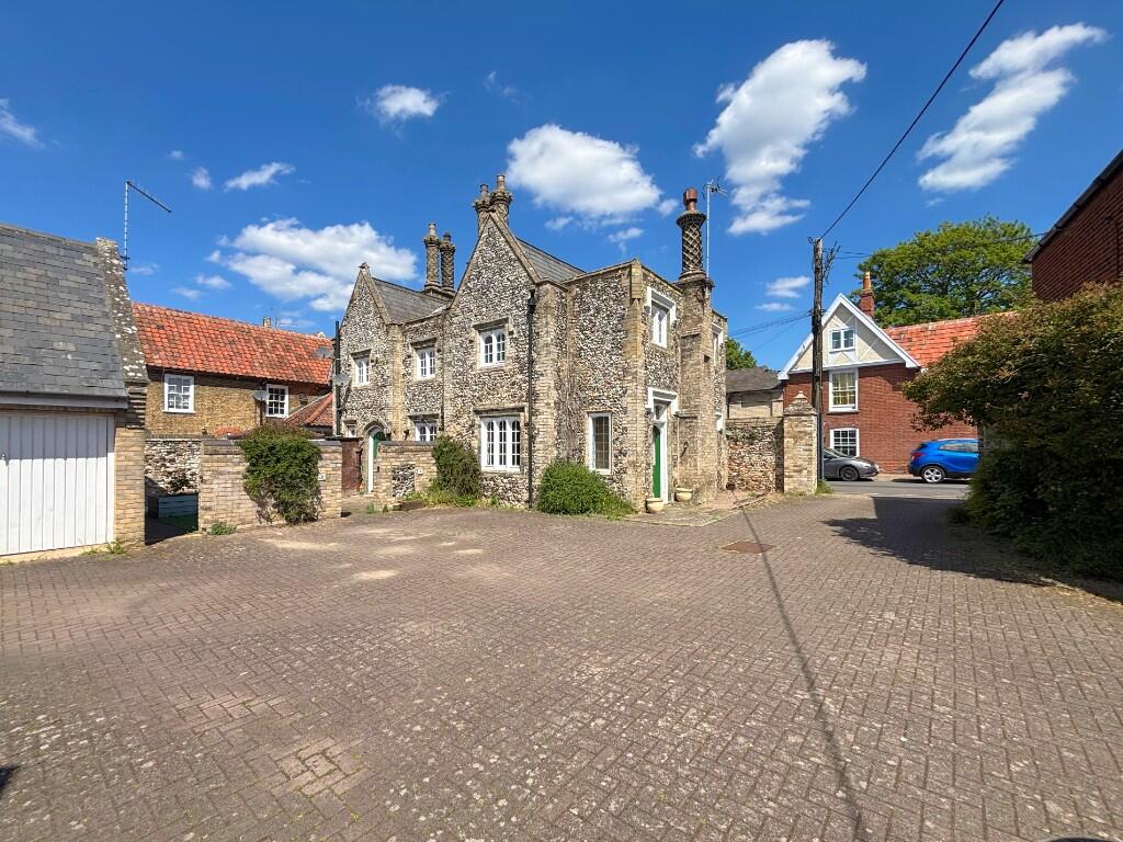 Main image of property: Two Gothic House, 12 Old Market Street, Thetford, IP24
