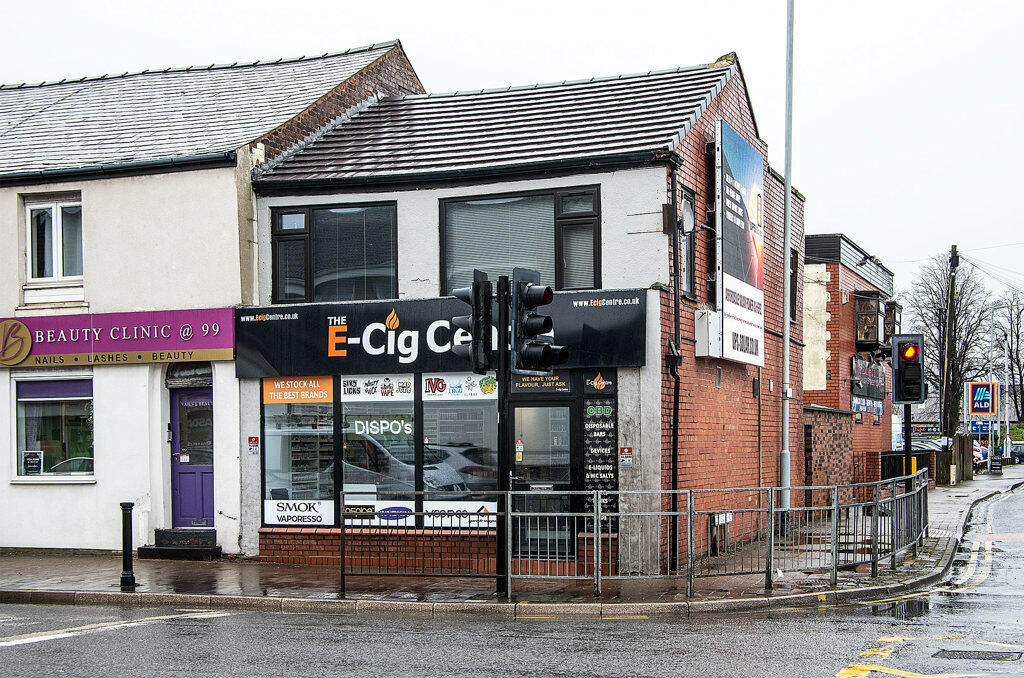 Main image of property: 101/101A London Road, Hazel Grove, Stockport, Cheshire, SK7 4AX