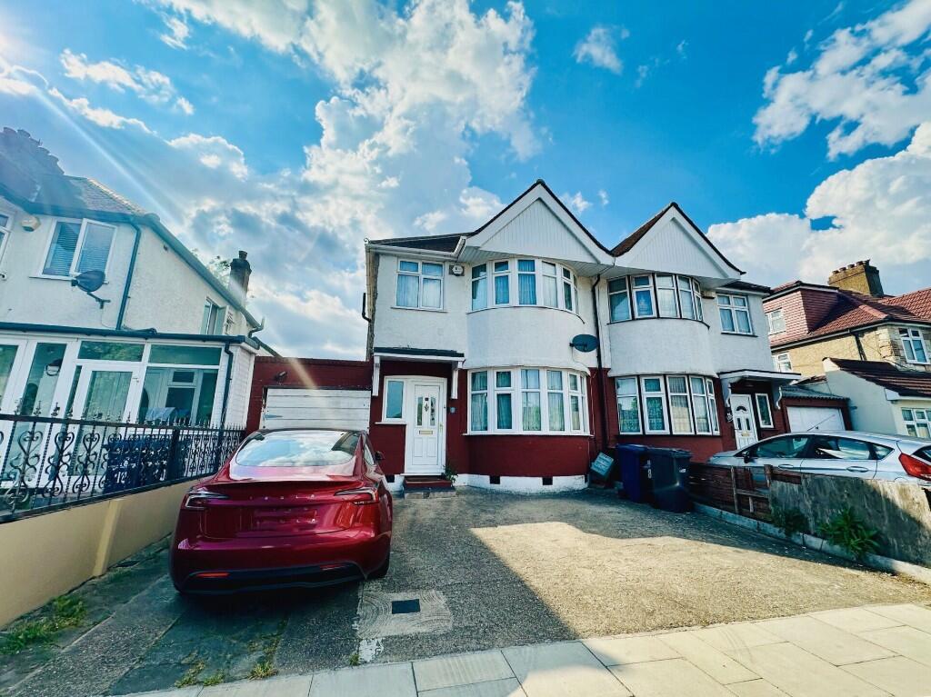 Main image of property: The Rise, Greenford, Middlesex, UB6