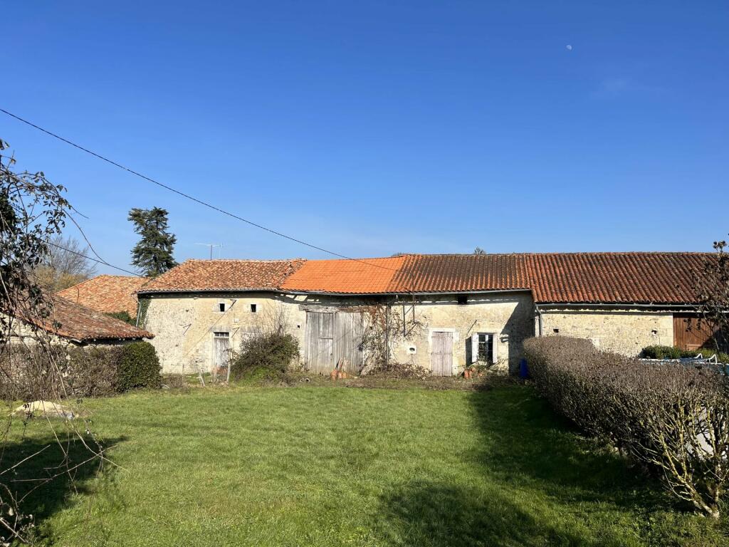 House for sale in Poitou-Charentes, Charente, Benest, France