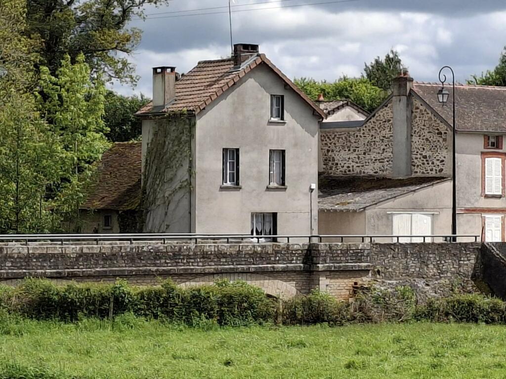 2 bed home for sale in Limousin, Haute-Vienne...