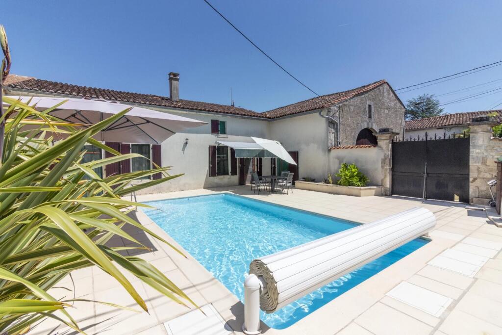 Main image of property: Poitou-Charentes, Charente, Jarnac