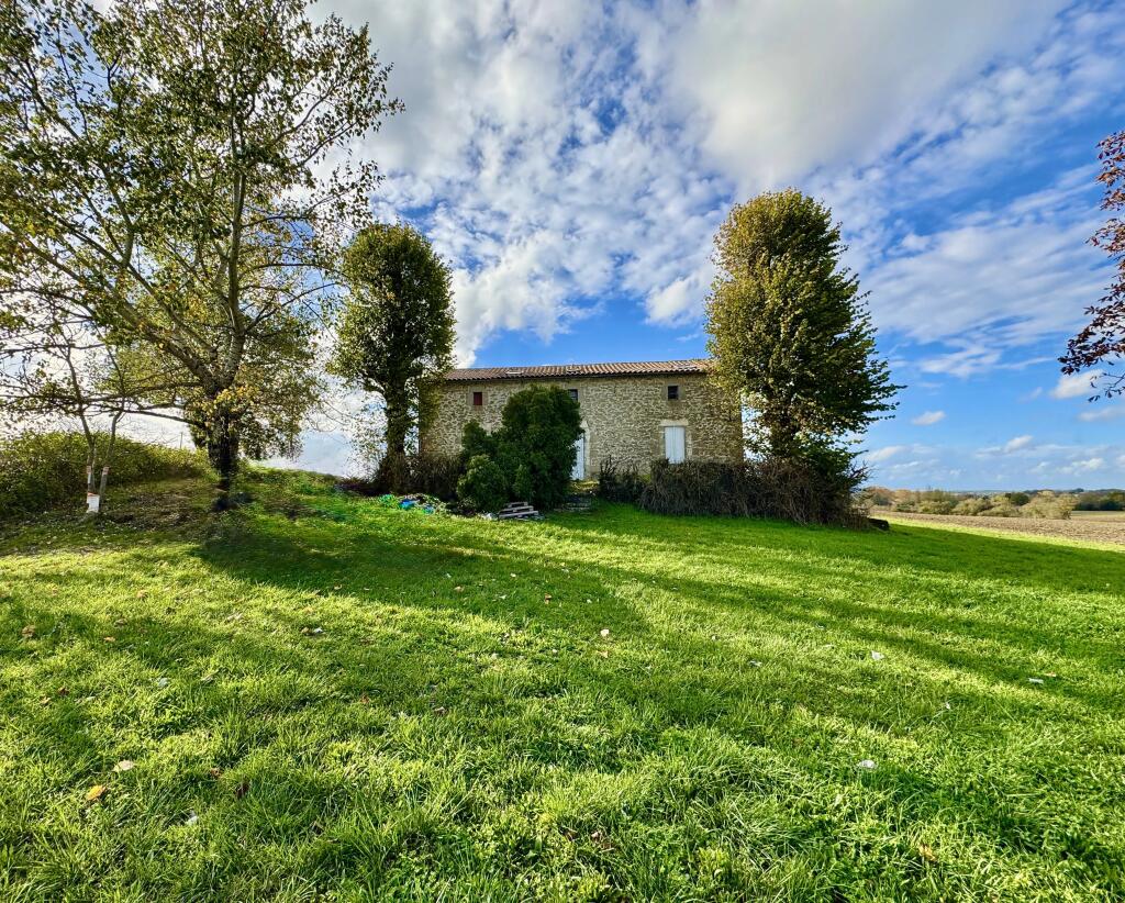 Main image of property: Aquitaine, Lot-et-Garonne, Lauzun